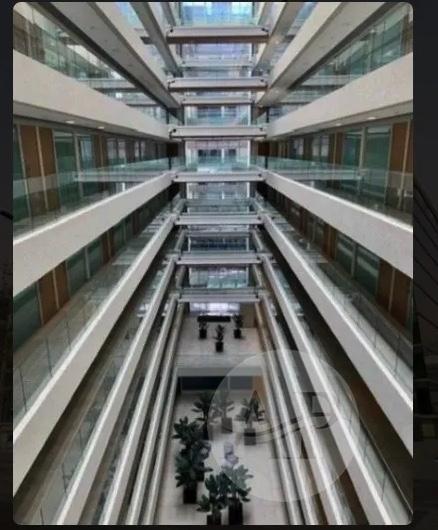 Oficina Excelente Ubicación Av Las Condes 1 Privado.