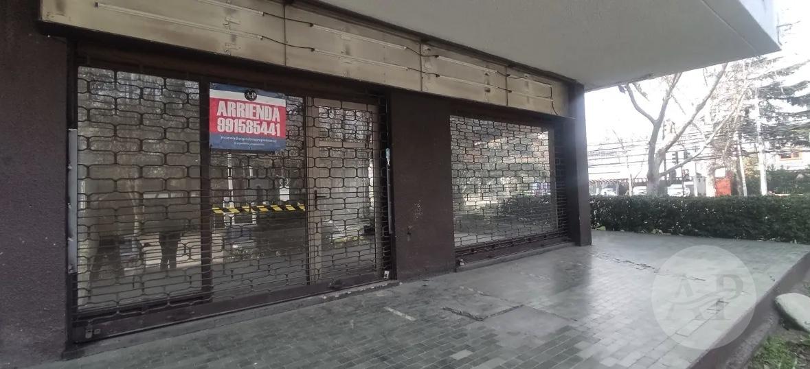 ARRIENDO LOCAL VITACURA / VESPUCIO